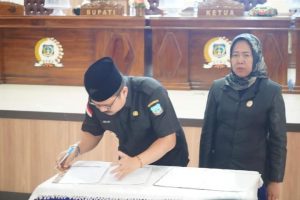 Paripurna DPRD Setujui KUA-PPAS APBD Koltim 2024 
