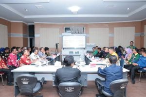 Pj. Bupati Bombana Pimpin Rapat Koordinasi untuk Realisasi Anggaran Tahun 2023 dan Program Kerja OPD Tahun 2024