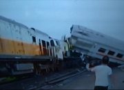 Tabrakan Kereta di Cicalengka Jawa Barat