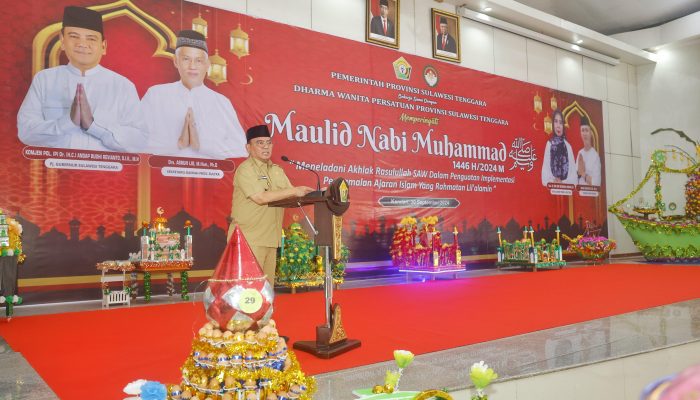 Peringatan Maulid Nabi Muhammad SAW, Pj Gubernur Sultra Sampaikan Makna ‘Tradisi Male’