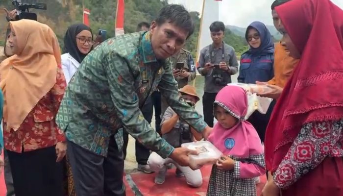 Pemkab Kolaka Utara Luncurkan Program Makan Siang Gratis Bagi Siswa