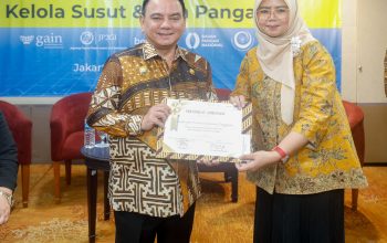 Miliki Komitmen Kelola Pangan, Pj Gubernur Sultra Terima Apresiasi Nasional