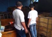 Warga Baubau Grebek Lokasi Tempat Penimbunan BBM Ilegal