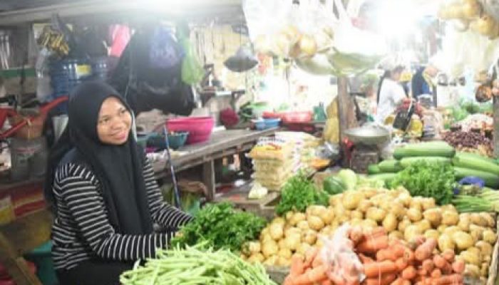 Jelang Ramadhan Pasar Tradisional Dipadati Pengunjung