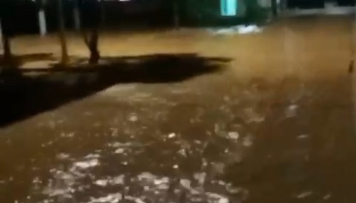 Banjir Rendam Konawe Akibat Curah Hujan Tinggi, Sekolah dan Jalan Poros Lumpuh