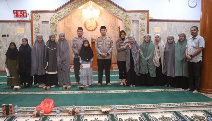 Kapolresta Kendari Gelar Buka Bersama Anak Yatim dan Berikan Santunan