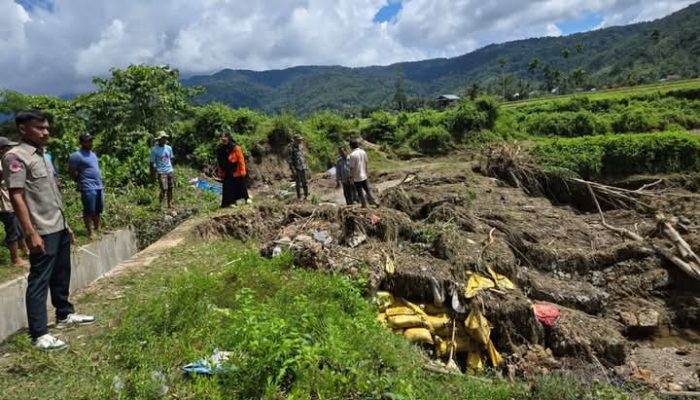 Intensitas Hujan Tinggi, Bendungan dan Jembatan di Mowewe Jebol