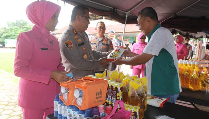 Polda Sultra Gelar Bazar dan Baksos Ramadan 2025, Dukung Stabilitas Harga Jelang Idul Fitri