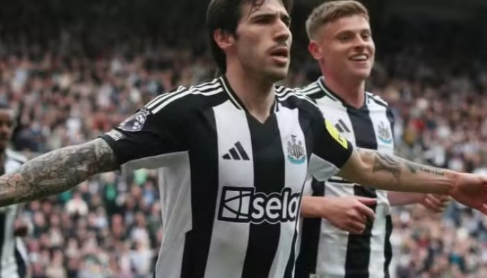 Setan Merah MU Dibantai di St. James’ Park!