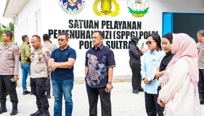 Kapolda Sultra Irjen Pol Didik Agung Widjanarko Tinjau Langsung Dapur SPPG