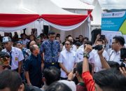 Fenomena Dua Bocah Raksasa dari Koltim: Bertemu Menkes, Gubernur, dan Banjir Permintaan Foto!