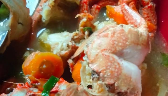 Hangatnya Kelezatan Maritim dalam Semangkuk Sup Kepiting Istimewa