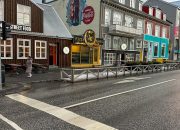 Islandia: Simfoni Damai di Tanah Es dan Api, Tanpa Denting Senjata