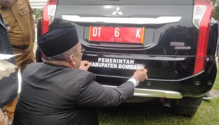 Tertibkan Randis, Pemkab Bombana Beri Label Kendaraan yang Dikuasai Pejabat: Bangkitkan Kedisiplinan Aset!