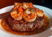 Surf-and-Turf: Memanjakan Diri dengan Ribeye Panggang dan Udang Mentega Pedas 13 FB IMG 1748613053025