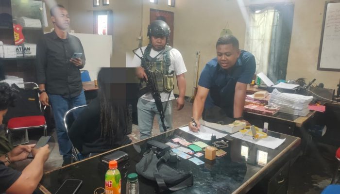 Ini Tindakan Tegas Satgas Ops Damai Cartenz Terhadap Oknum Anggota Polri Penjual Amunisi di Papua Pegunungan