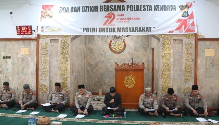 Polresta Kendari Gelar Doa dan Zikir Bersama