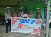 Meriahkan Hari Bhayangkara Ke 79, Ditlantas Polda Sultra Bagi Bansos ke Warga