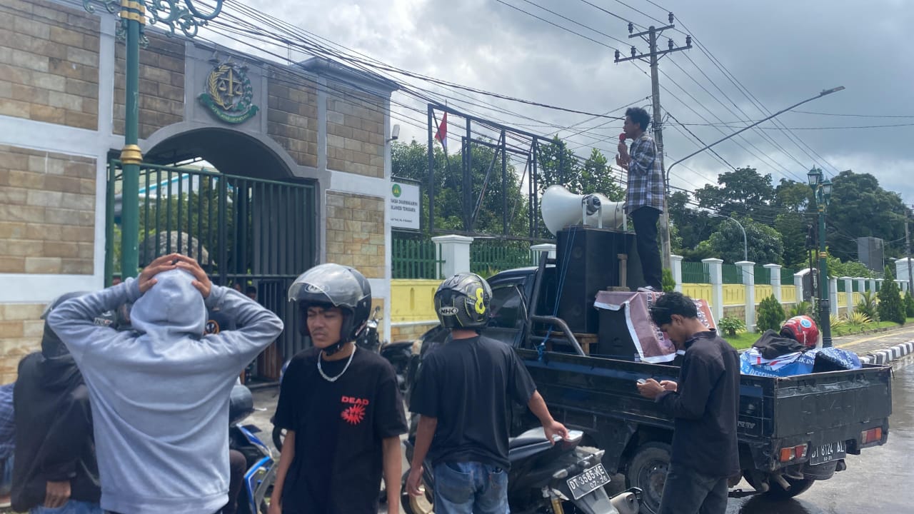 6d50ac33 305f 4e66 a77b da12b00e190d