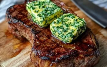 Steak Ribeye Panggang dengan Mentega Rempah: Simfoni Rasa yang Menggoda Selera 5 FB IMG 1748422845845