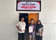 Kelurahan Raterate Jadi yang Pertama di Kolaka Timur Terima Akta Notaris Koperasi Merah Putih