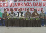 Merajut Kebersamaan di Kolaka Timur: Bupati Azis Tutup Porseni PGRI 2025 di Ueesi