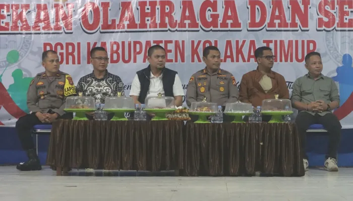 Merajut Kebersamaan di Kolaka Timur: Bupati Azis Tutup Porseni PGRI 2025 di Ueesi