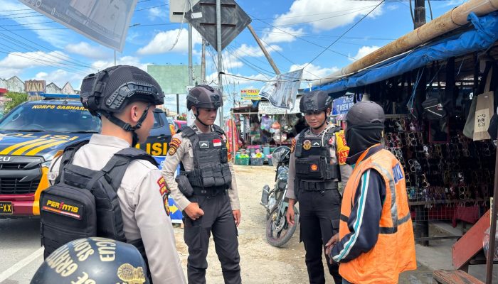 Satgas Preventif Ops 2025 Tertibkan Juru Parkir di Pasar Andonohu, Kendari