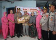 Polres Wakatobi Salurkan Paket Sembako dalam Rangka Hari Bhayangkara ke-79