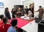 Penyidik Polairud Polda Sultra Limpahkan Tersangka Kasus Bahan Peledak ke Kejari Kolaka