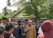 Wabup Konawe Selatan Turun Tangan, Alat Berat Perbaiki Jalan Rusak Parah Usai Aksi Blokir Warga