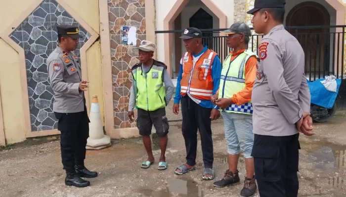 Polda Sultra Gencar Lakukan Penyuluhan Bahaya Premanisme dan Pungli di Kawasan Pasar Anduonohu