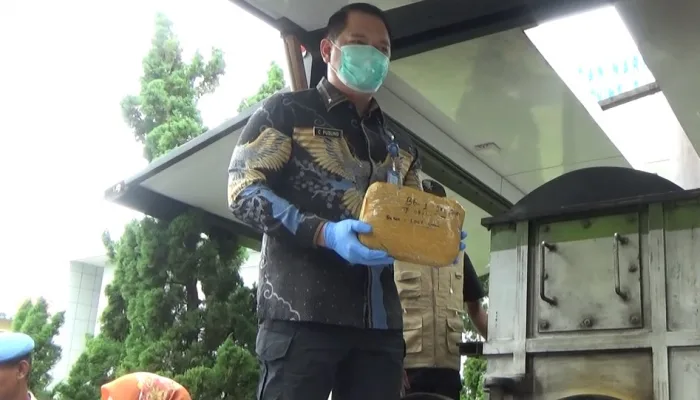 BNNP Sultra Musnahkan Barang Bukti Narkoba Hasil Penindakan Periode Januari-Juni 2025