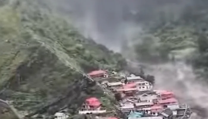 Empat Orang Tewas dan 50 Hilang Akibat Longsor di Himalaya India