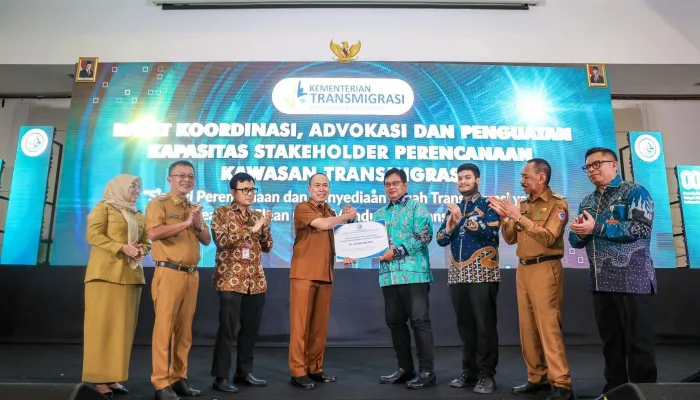 Gubernur Sultra: Program Transmigrasi Melahirkan Pusat Pertumbuhan Ekonomi Baru