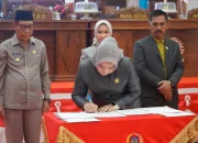 DPRD Koltim Setujui Raperda RPJMD 2025–2029