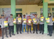 Polres Wakatobi dan Perum Bulog Gelar Pasar Murah Sambut Hari Kemerdekaan RI Ke 80