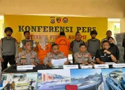 Mantan Karo Umum Setda Sultra dan Seorang dari Pihak Swasta Ditetapkan Tersangka Kasus Pengadaan Kapal Azimut