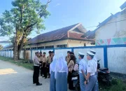 Polres Koltim Gelar Penertiban dan Edukasi Helm SNI di SMAN 1 Tirawuta