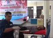 Sambut HUT ke-80, Brimob Polda Sultra Gelar Donor Darah dan Khitanan Massal