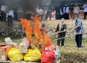 Karantina Sultra Musnahkan Daging Sapi Berisiko Membawa Penyakit dan Arsip Sampel Laboratorium