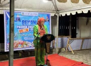 Fashion Show “Koltim Tenun Sorume 2025” Digelar, Pemda Dorong Promosi Budaya dan Ekonomi Kreatif