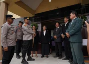 Kapolda Sultra Pantau Gereja di Kota Kendari Jelang Perayaan Natal