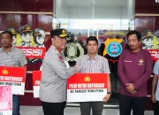 Wakapolri Tinjau Penanganan Pascabencana di Tapanuli Tengah