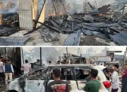 Belasan Kios Pedagang di Anduonohu Kendari Ludes Terbakar