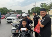 Perkuat Kedekatan Polri dan Masyarakat di Bulan Ramadan Bid Humas Polda Sultra Berbagi Takjil