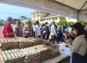 Kapolda Sultra Pantau Pasar Murah, Warga Antusias Berburu Kebutuhan Pokok