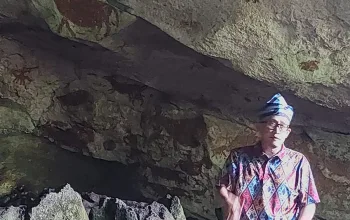 Edwin Permadi Kagumi Gua Liang Kabori, Dorong Pelestarian Budaya dan Promosi Tenun Masalili 4 IMG 20260501 WA0010