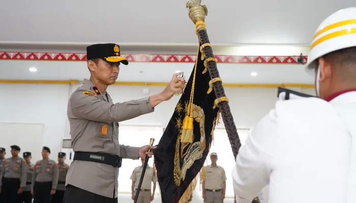 Kapolda Sultra Pimpin Upacara Pemuliaan Pataka Dharma Cakti Raharja Jelang Hari Bhayangkara Ke 80