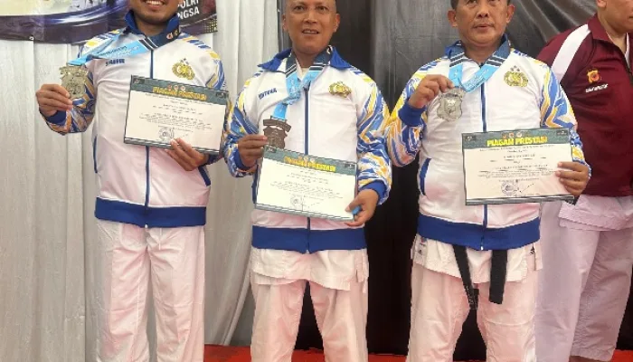 Atlet Karate Polda Sultra Borong Medali Di Kejuaraan Kapolri Cup 2026
